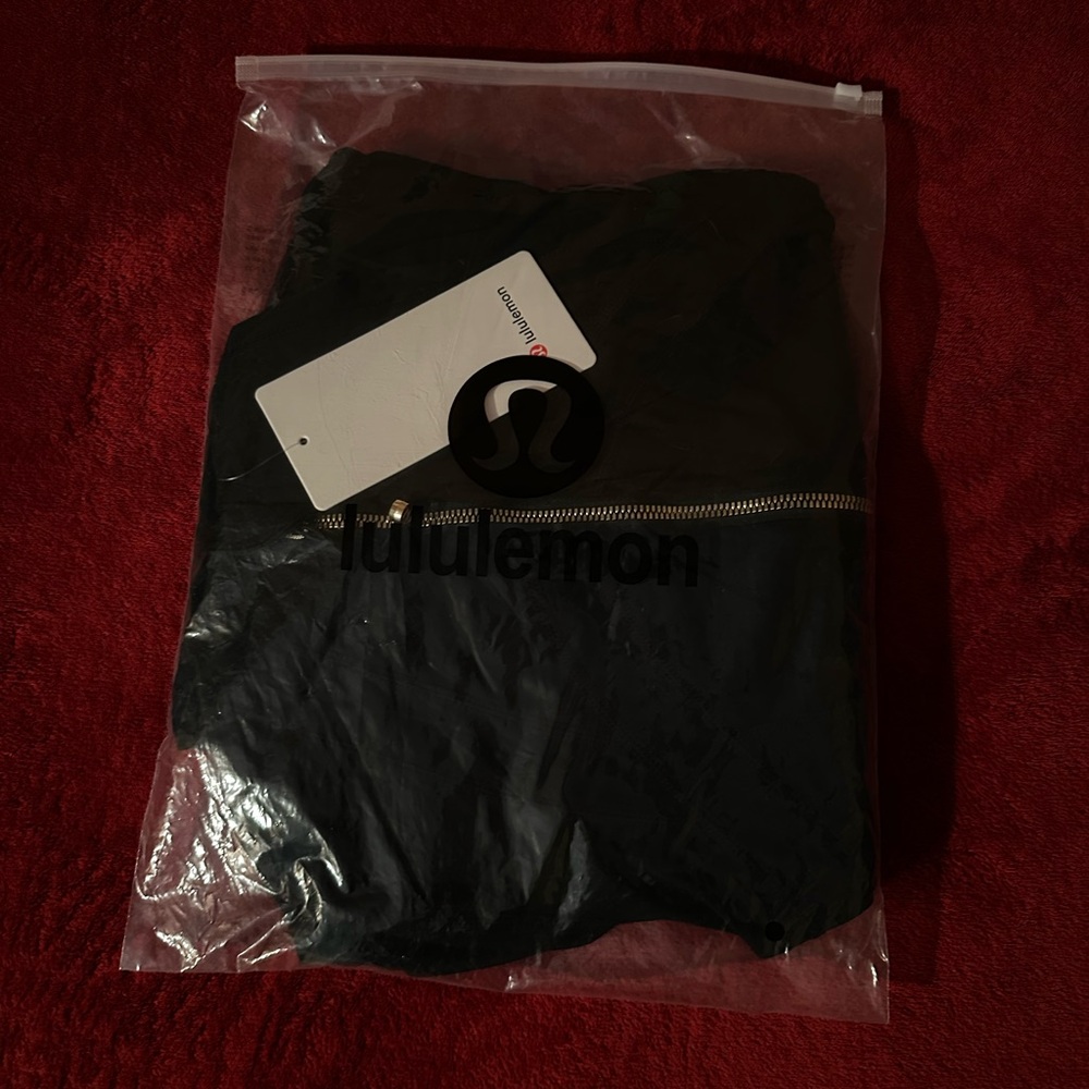 Lululemon Black Zip-Up Jacket gold zipper and leggings set